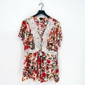 Torrid Babydoll Crinkle Gauze Crochet Inset Lace-Up Top in Floral White 1X